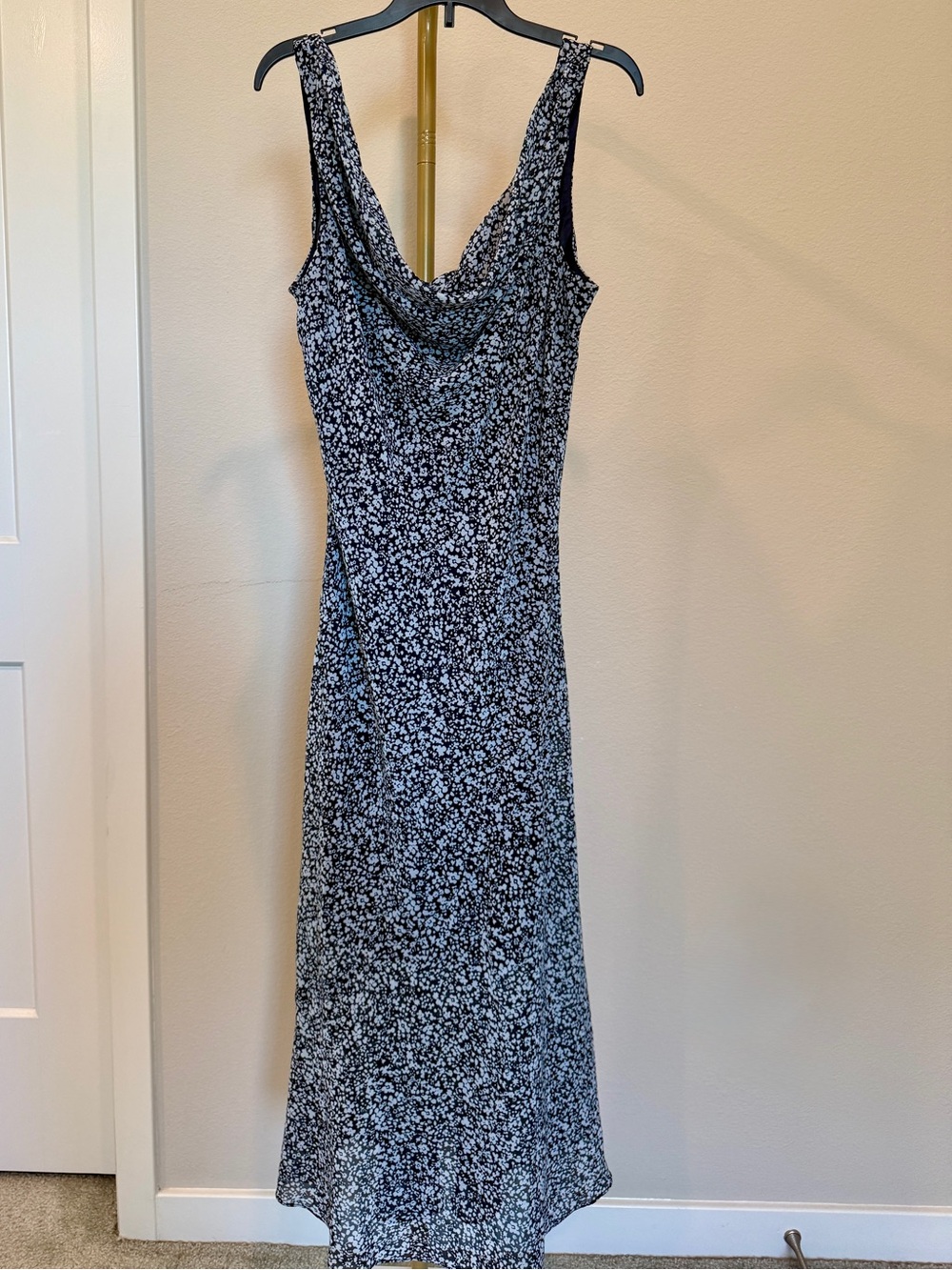 Abercrombie & Fitch Blue Floral cowl neck midi dress